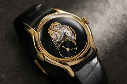 MB&FLw݆LM FlyingTҊSlcPչF{A