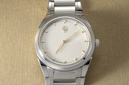 Tonda PFlQɫC̵P ͻ@؄e